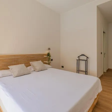 Mandarina House Apartmán *